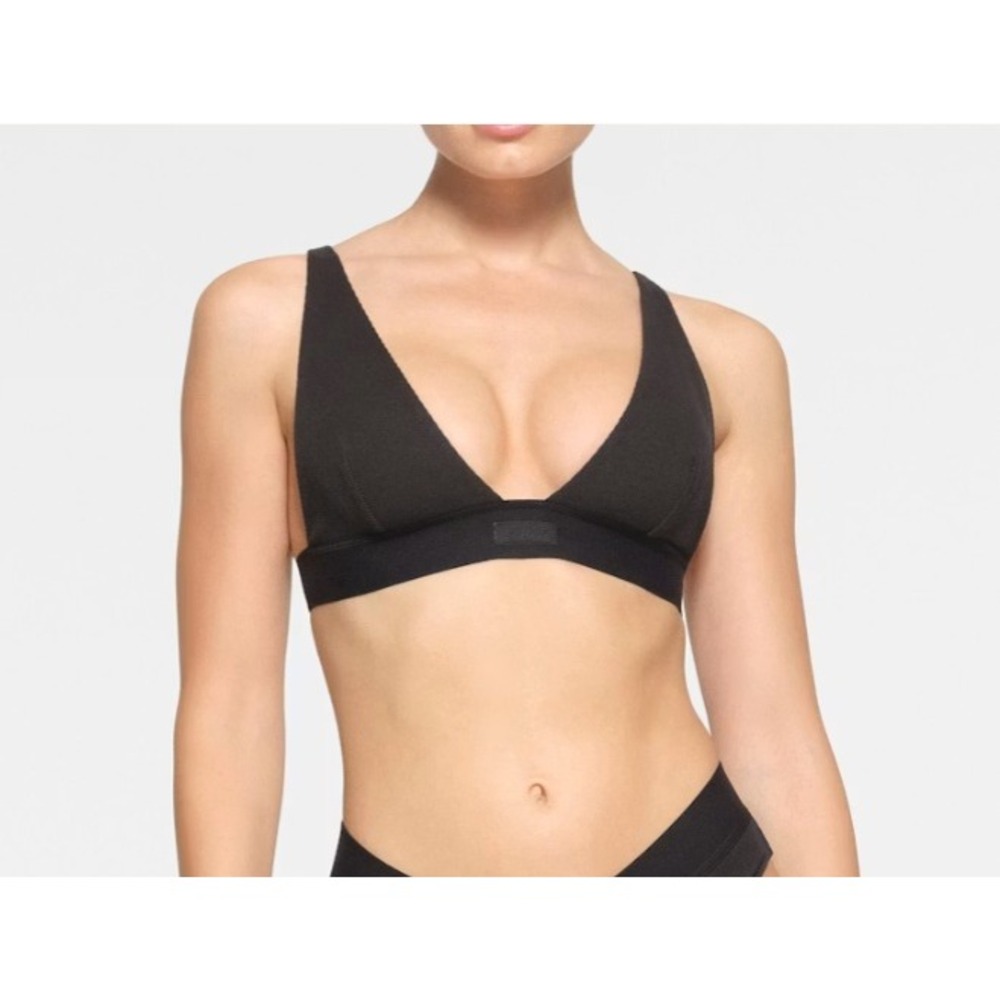 SKIMS Cotton Rib Plunge Bralette Black Ribbed Wireless Bra Soot Comfort Size L